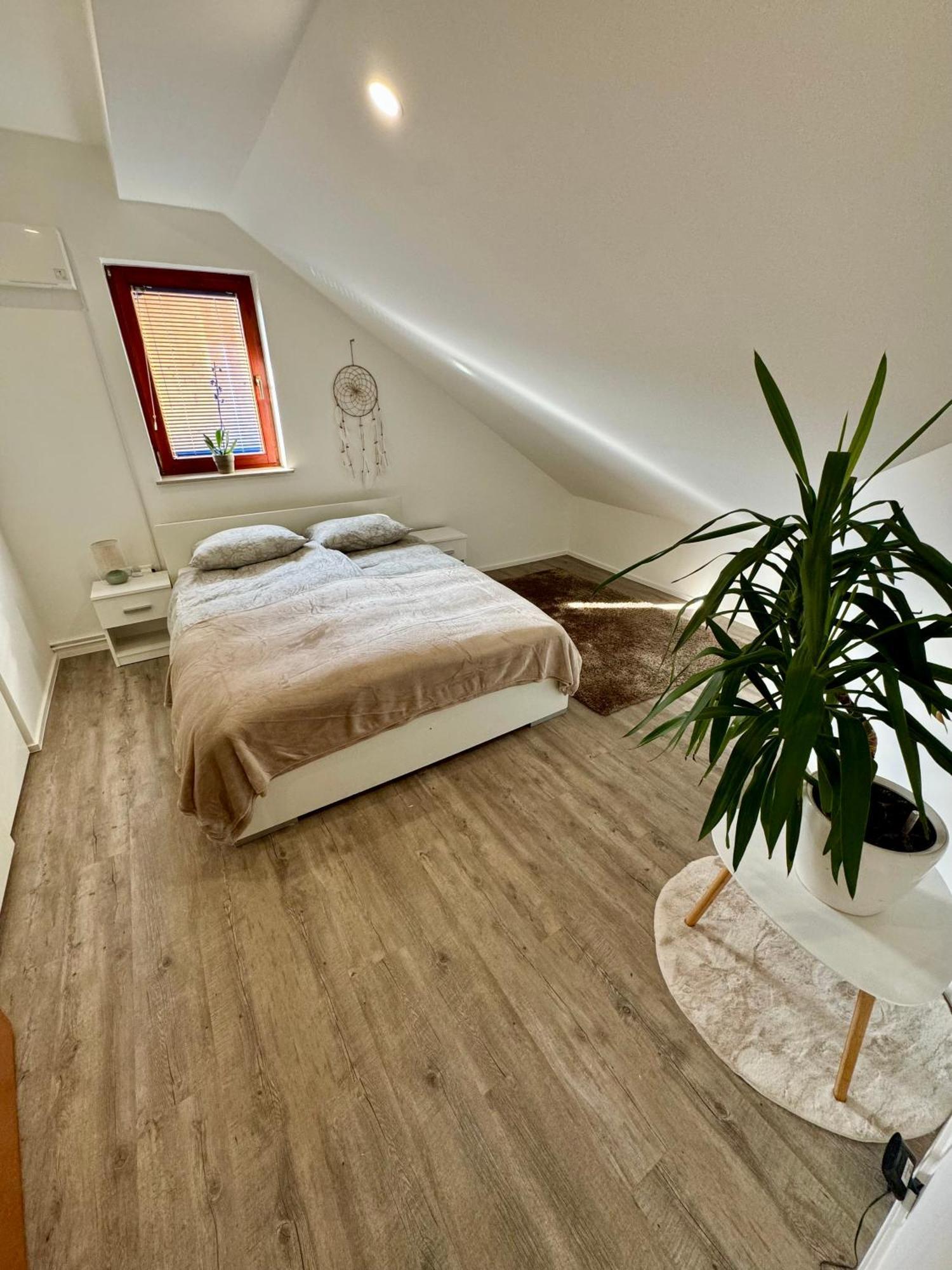 Appartement Sunny Oak Estate à Mengeš Extérieur photo